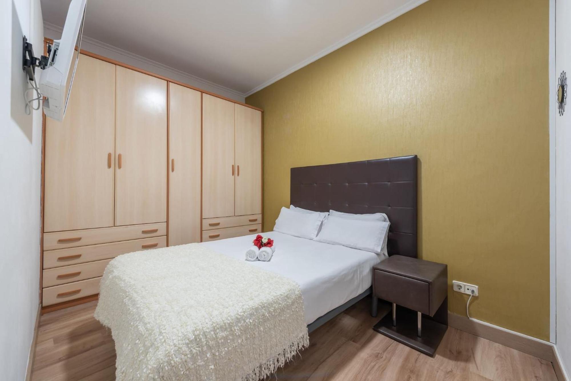 Apartamentos Day Madrid Luna Centro Gran Via Sol Malasana Exterior photo